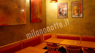 Birreria pub woodstock Milano
